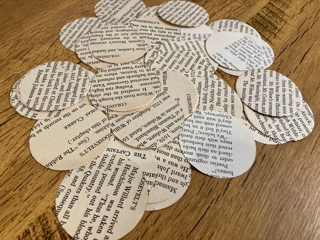 2 inch Vintage Text Circles (50 pieces)