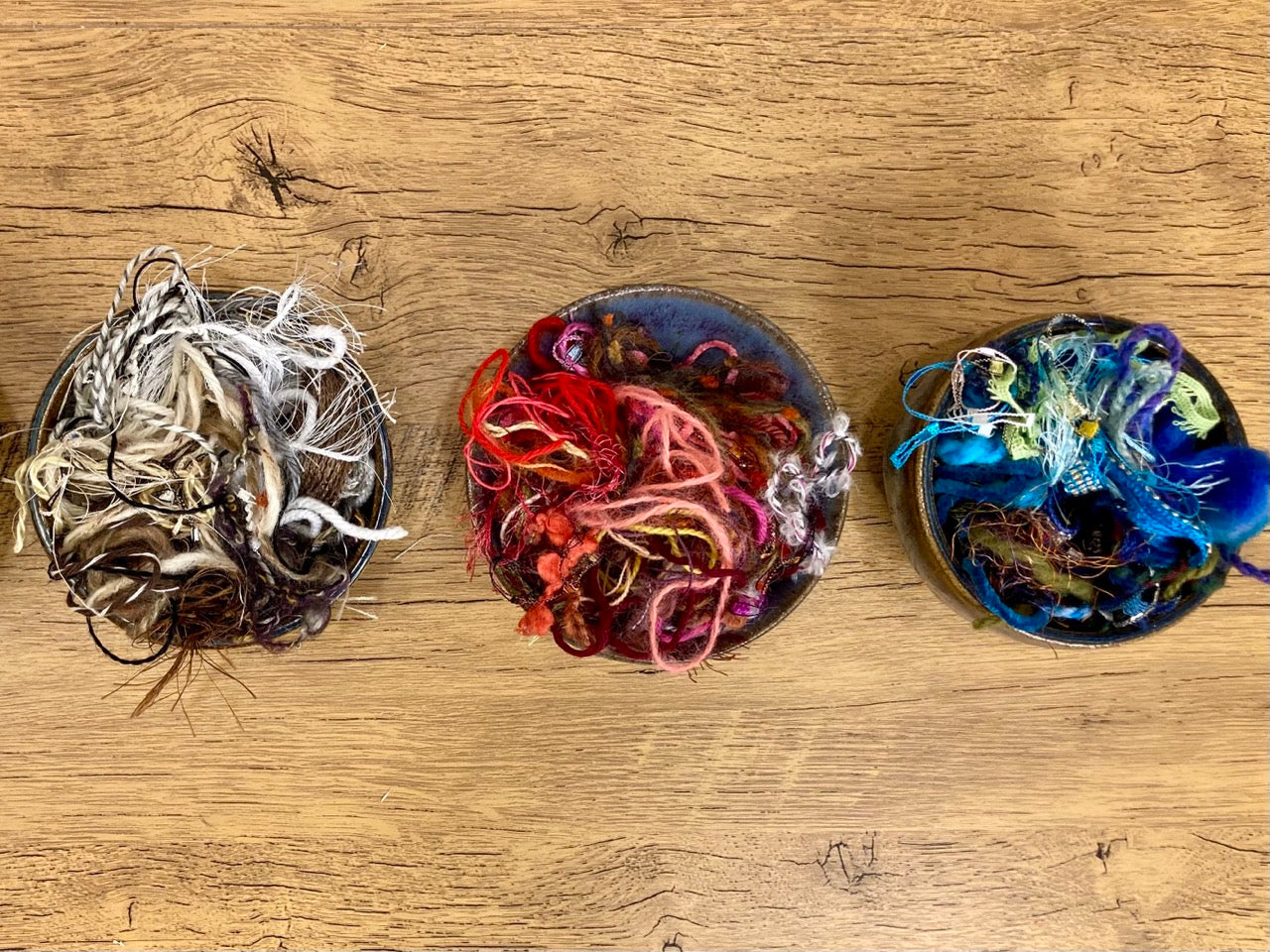 Fiber/Yarn Pack (25 pieces)