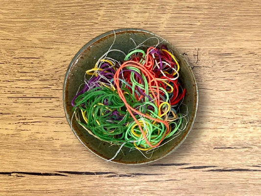 Thread Remnants (approx. 100 pieces)